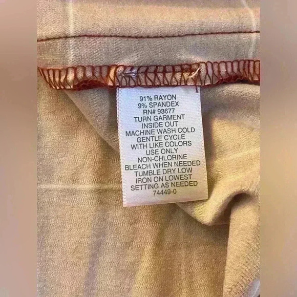 Liz Claiborne Terracotta‎ Lightweight Long Sleeved Fall Top Size Medium - Picture 8 of 8